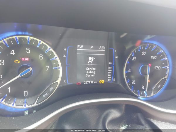 2019 CHRYSLER PACIFICA LX — I7