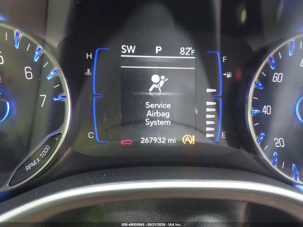 2019 CHRYSLER PACIFICA LX — I118