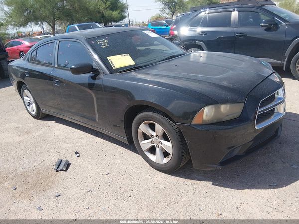 2013 DODGE CHARGER SE — I1