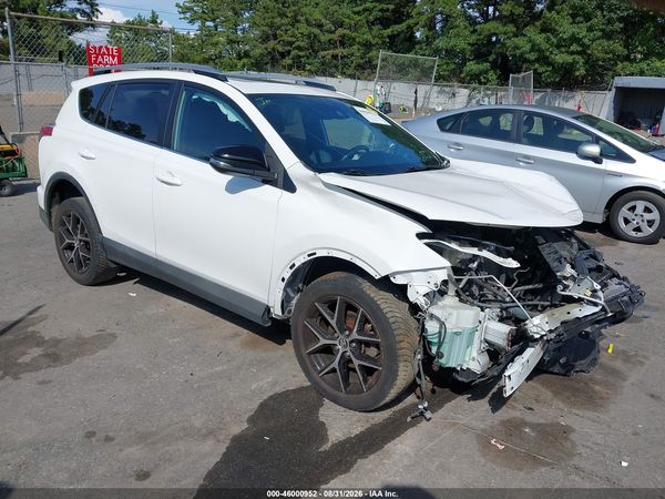 2017 TOYOTA RAV4 SE