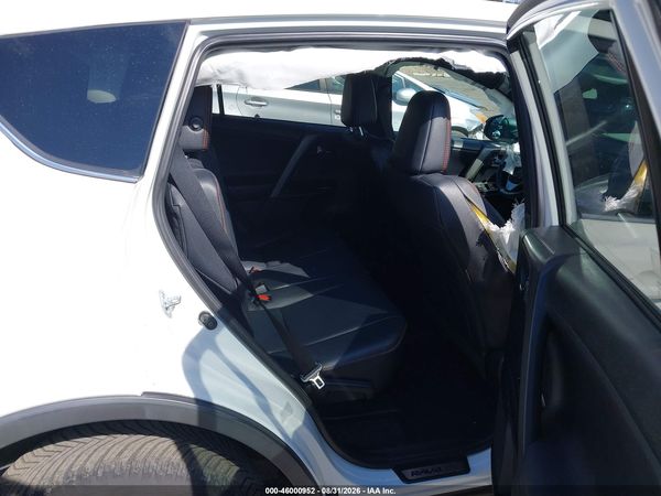 2017 TOYOTA RAV4 SE