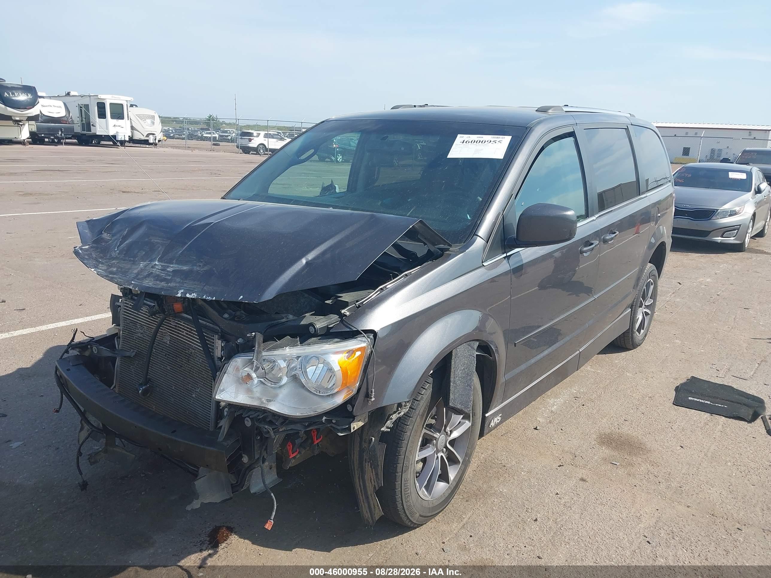 2017 DODGE GRAND CARAVAN SXT — I2