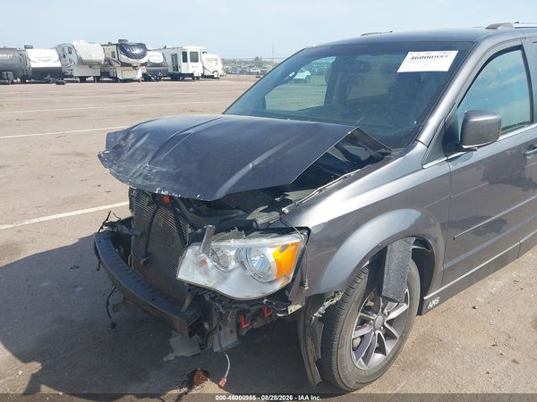 2017 DODGE GRAND CARAVAN SXT — I6