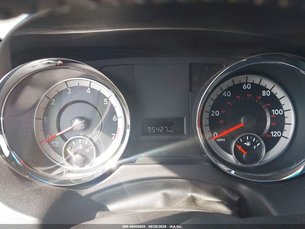 2017 DODGE GRAND CARAVAN SXT — I7