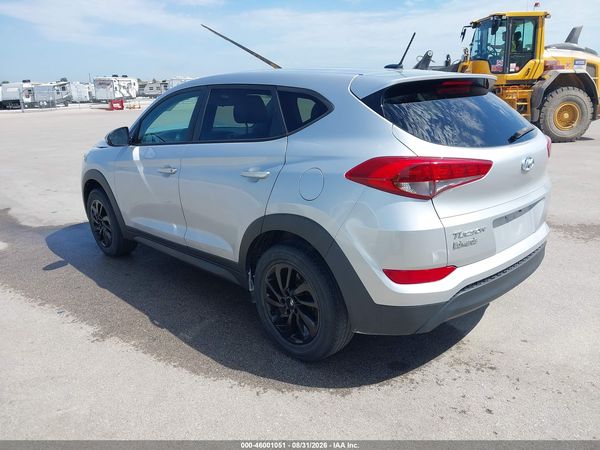 2017 HYUNDAI TUCSON SE — I3