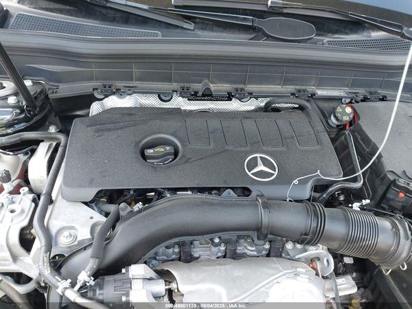 2023 MERCEDES-BENZ GLB 250 4MATIC — I10