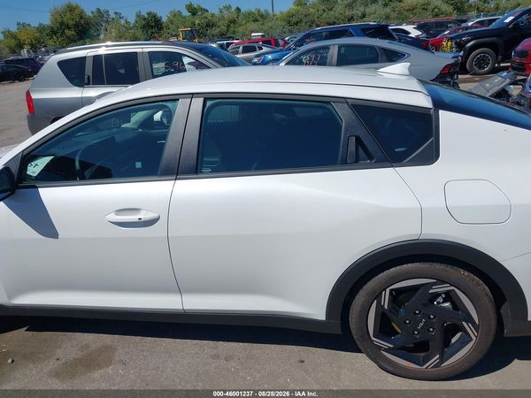 2026 KIA K4 EX — I117
