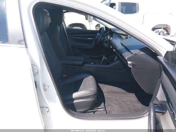 2022 MAZDA MAZDA3 PREFERRED — I5