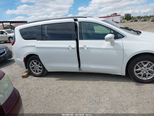 2022 CHRYSLER PACIFICA TOURING L
