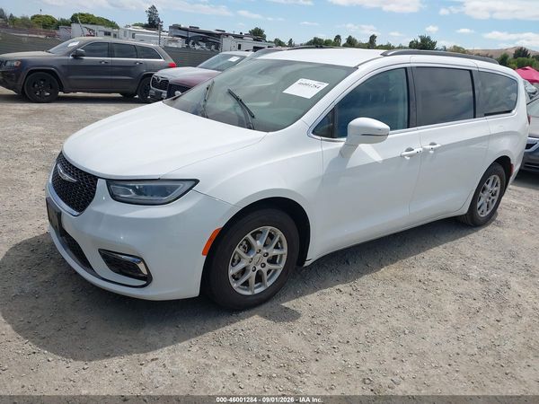 2022 CHRYSLER PACIFICA TOURING L