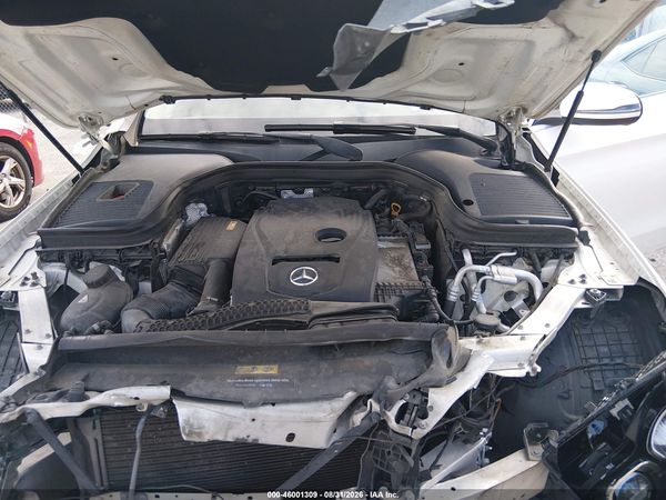 2018 MERCEDES-BENZ GLC 300 GLC300 — I10