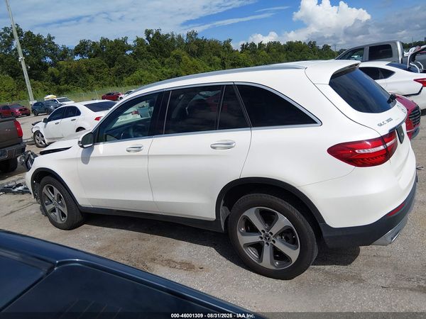 2018 MERCEDES-BENZ GLC 300 GLC300 — I117