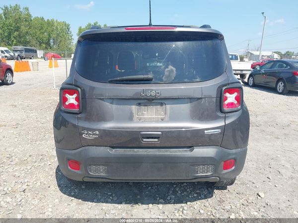 2021 JEEP RENEGADE LATITUDE 4X4 — I119