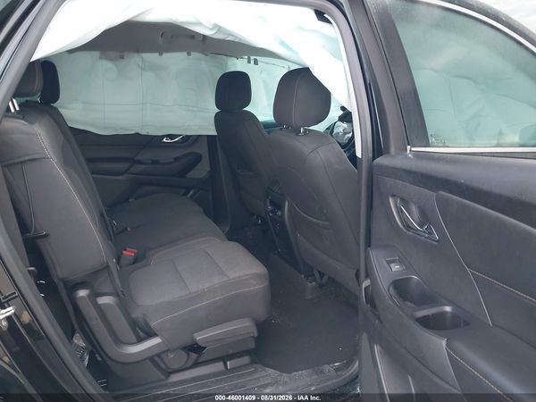 2018 CHEVROLET TRAVERSE LS — I8