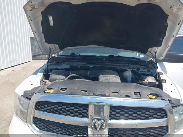 2019 RAM 1500 CLASSIC TRADESMAN  4X2 6'4 BOX — I10