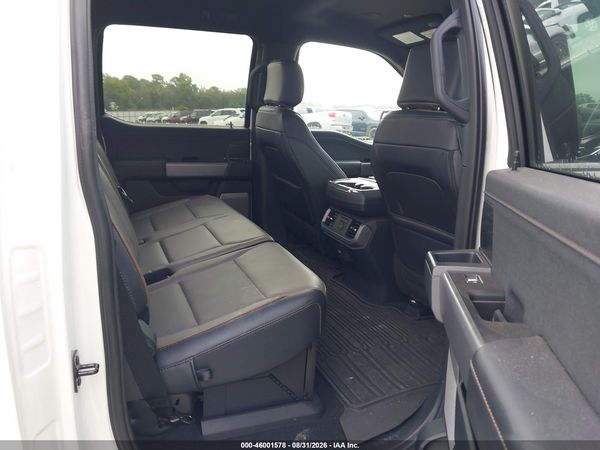 2025 FORD F-150 LARIAT — I8