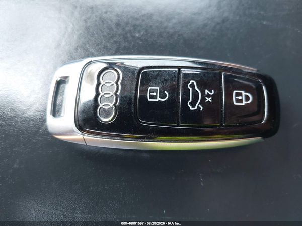 2019 AUDI E-TRON PREMIUM PLUS — I11