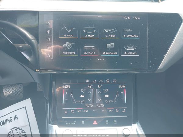 2019 AUDI E-TRON PREMIUM PLUS — I132
