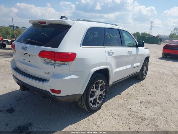 2018 JEEP GRAND CHEROKEE STERLING EDITION 4X4 — I4