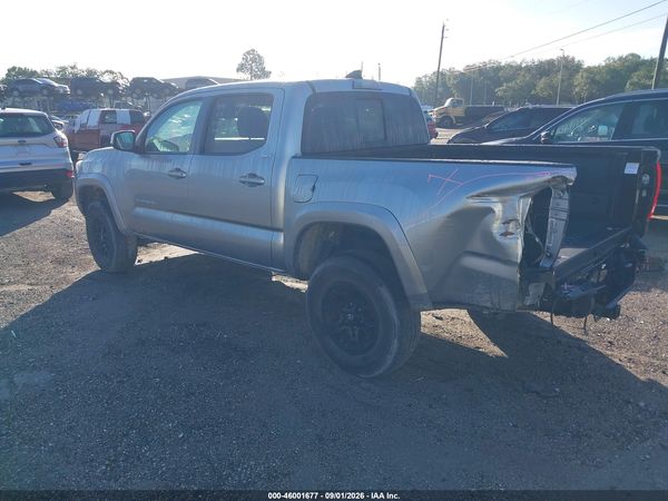 2022 TOYOTA TACOMA SR5 V6 — I3