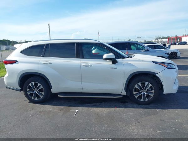 2020 TOYOTA HIGHLANDER HYBRID XLE