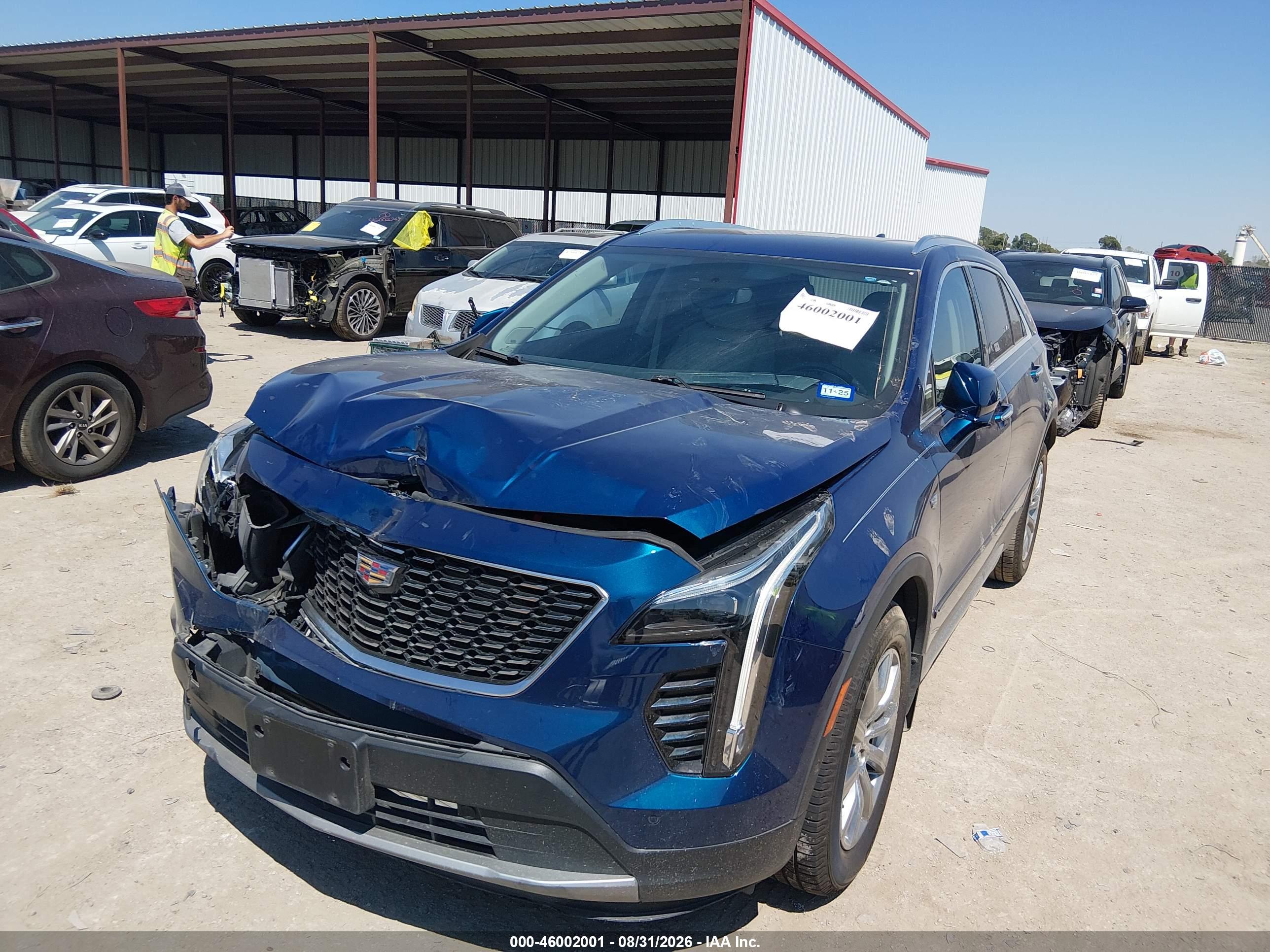 2019 CADILLAC XT4 PREMIUM LUXURY — I2