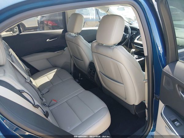 2019 CADILLAC XT4 PREMIUM LUXURY — I8