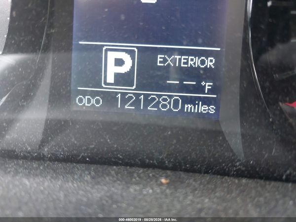 2017 TOYOTA SIENNA LE 8 PASSENGER — I118