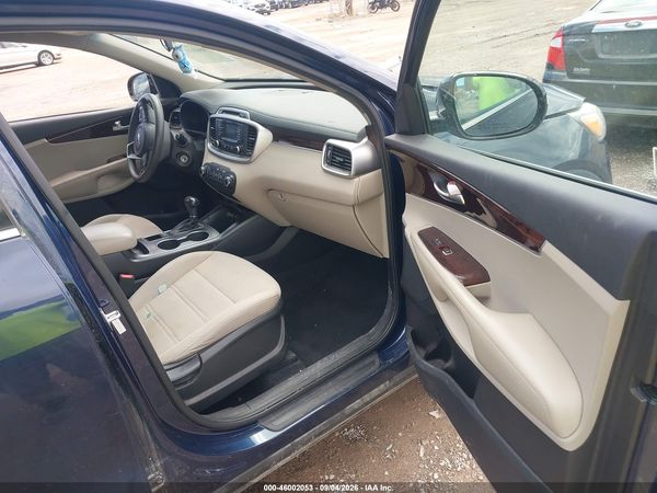 2017 KIA SORENTO 3.3L LX — I5