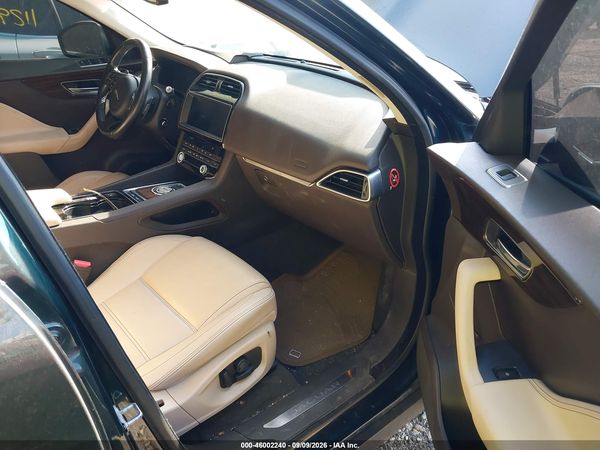 2017 JAGUAR F-PACE 35T PRESTIGE — I5