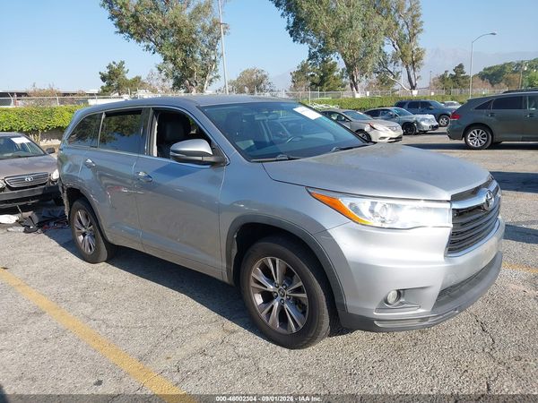 2016 TOYOTA HIGHLANDER LE PLUS V6