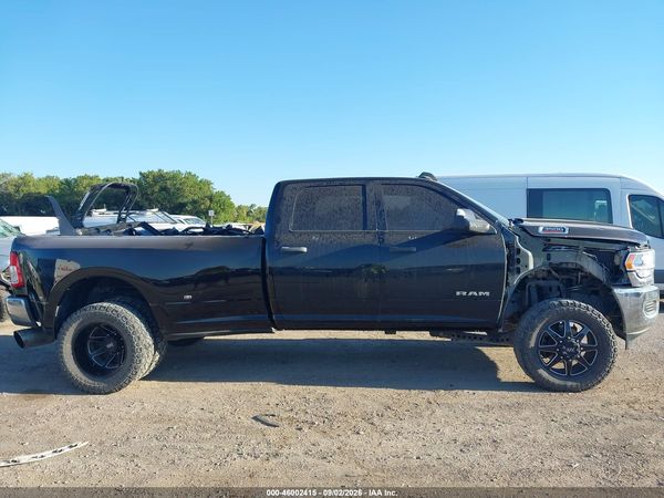 2021 RAM 3500 TRADESMAN  4X4 8' BOX — I116