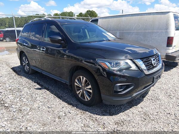 2018 NISSAN PATHFINDER S