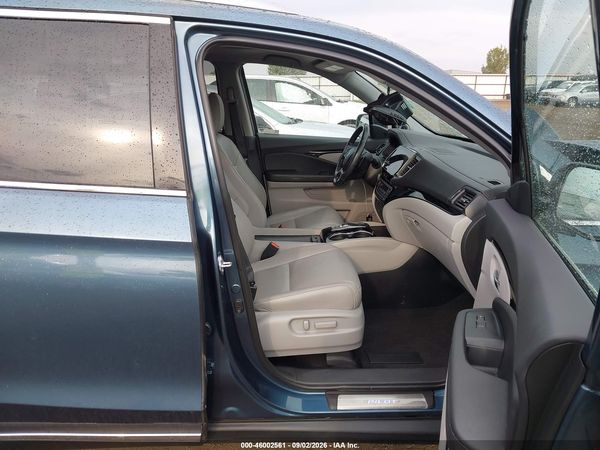 2021 HONDA PILOT AWD TOURING 8 PASSENGER