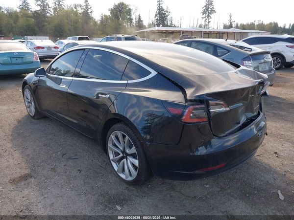 2020 TESLA MODEL 3 — I3