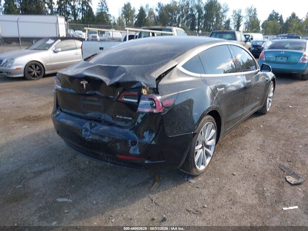 2020 TESLA MODEL 3 — I4