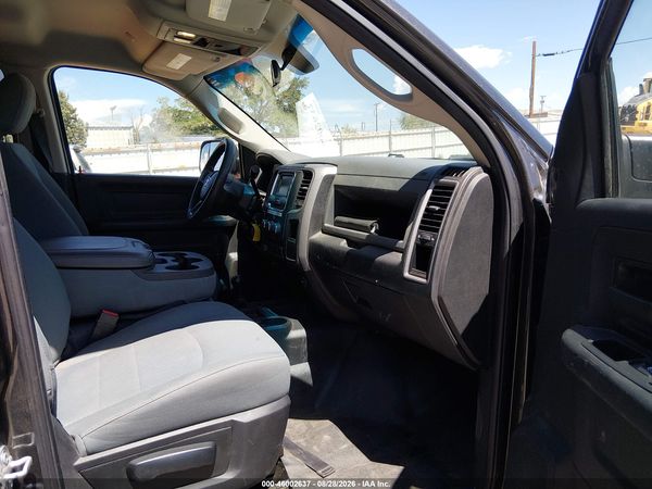 2018 RAM 3500 TRADESMAN  4X4 8' BOX — I5