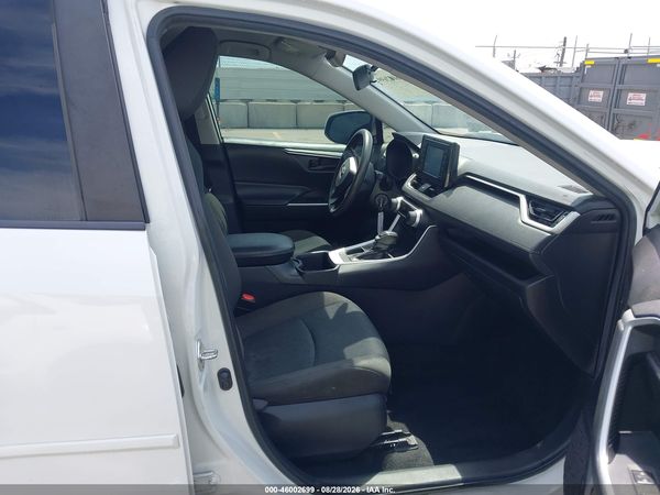 2022 TOYOTA RAV4 LE — I5