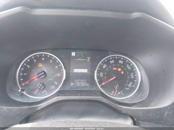 2022 TOYOTA RAV4 LE — I7