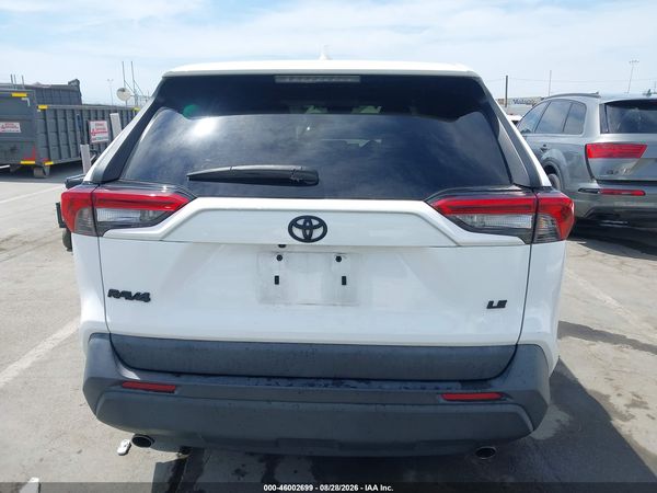 2022 TOYOTA RAV4 LE — I119