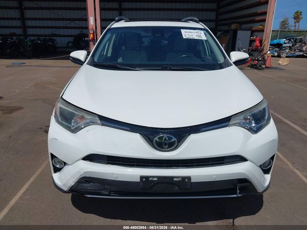 2018 TOYOTA RAV4 ADVENTURE/XLE — I152