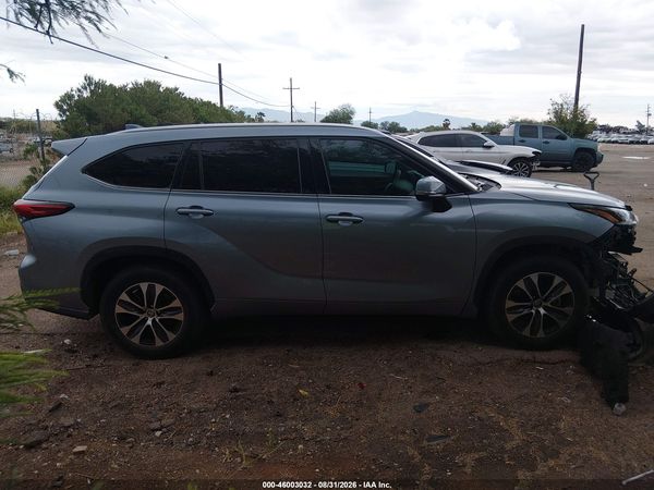 2021 TOYOTA HIGHLANDER XLE — I116