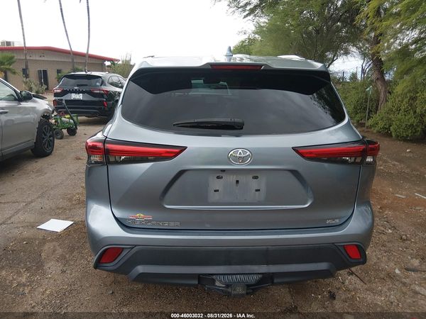 2021 TOYOTA HIGHLANDER XLE — I119