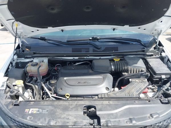 2024 CHRYSLER VOYAGER LX