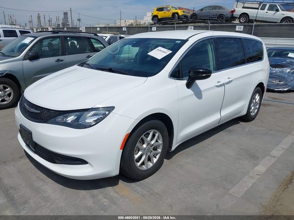 2024 CHRYSLER VOYAGER LX