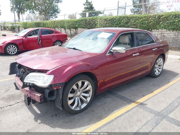 2018 CHRYSLER 300 — I2