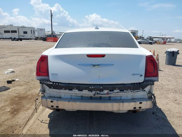 2015 CHRYSLER 300 300S — I119