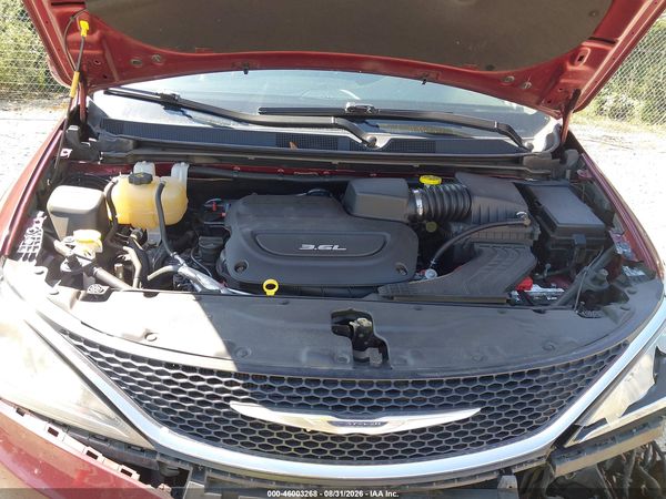 2017 CHRYSLER PACIFICA TOURING-L — I10