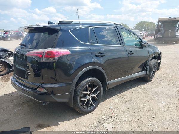 2017 TOYOTA RAV4 SE — I4