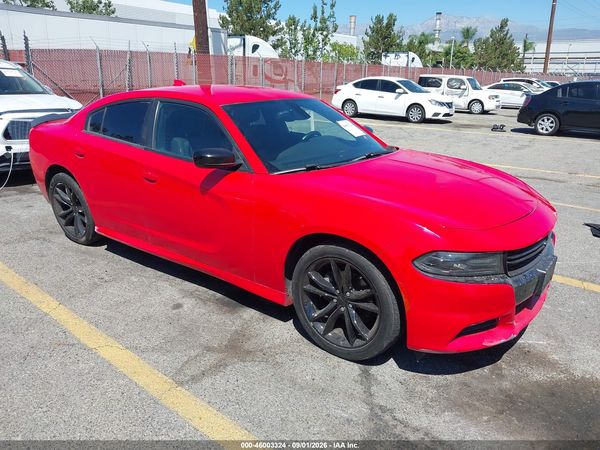 2016 DODGE CHARGER SXT — I1